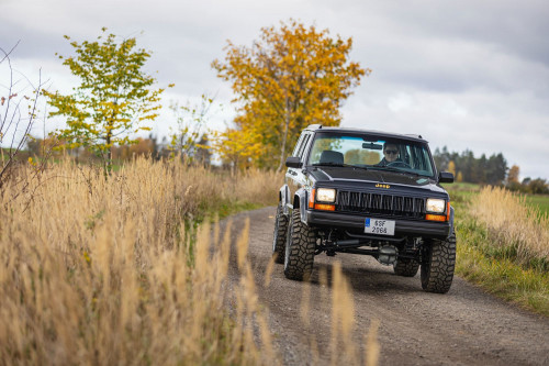 Jeep Cherokee 4.0_102