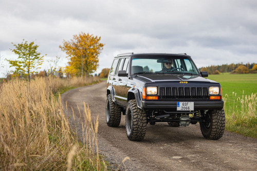 Jeep Cherokee 4.0_103
