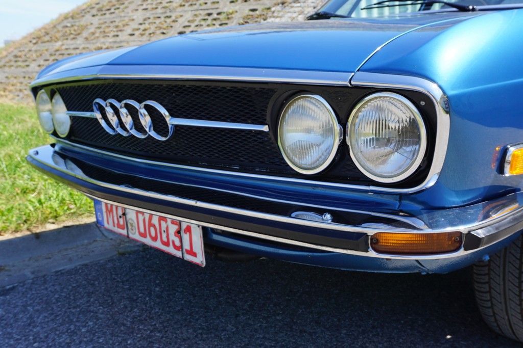 Audi 100 c1 coupe