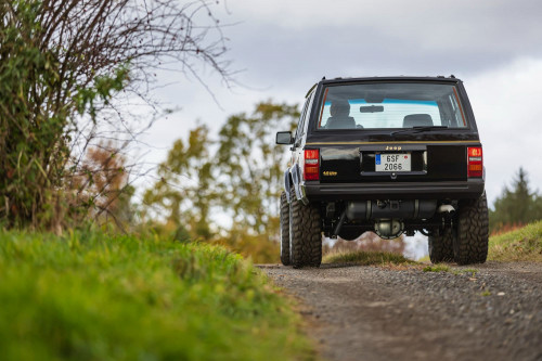 Jeep Cherokee 4.0_137