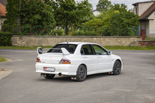 0-2500x0-storage-uploads-media-car-1201-mitsubishi-lancer-evo-8-fq-320-80-cwrk-.jpg
