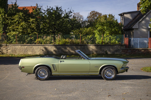 0-2500x0-storage-uploads-media-car-1418-ford-mustang-convertible-69-green-7-lmh0-.jpg