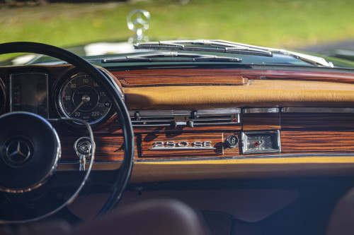 0-2500x0-storage-uploads-media-car-1426-mercedes-benz-250se-manual-green-31-f4el-.jpg