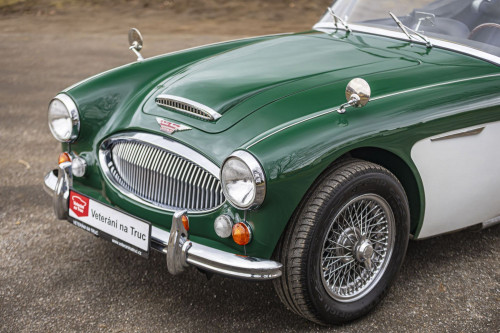 0-2500x0-storage-uploads-media-car-690-austin-healey-mkiii-3000-green-16-kgij-.jpg