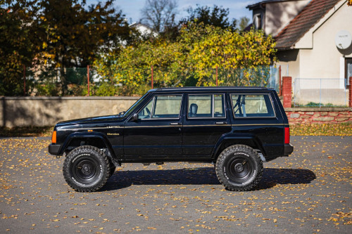 Jeep Cherokee 4.0_56