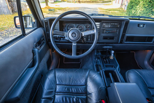 Jeep Cherokee 4.0_94