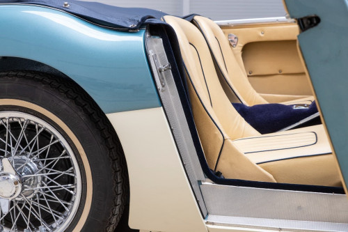 0-austin-healey-3000-31-.jpg
