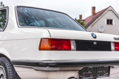 0-bmw-e21-320-44-.jpg