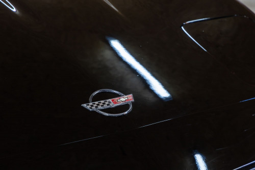 0-corvette-black-6-.jpg