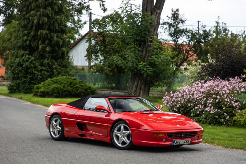 0-ferrari-355f1-74-.jpg