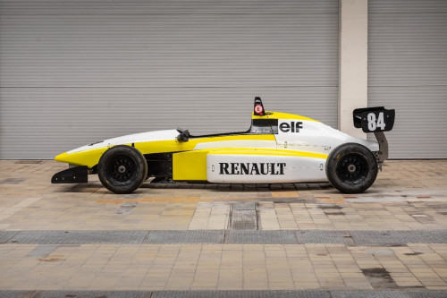 0-formule-renault-auctomobile-38-.jpg