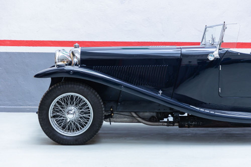 0-lagonda-31-.jpg