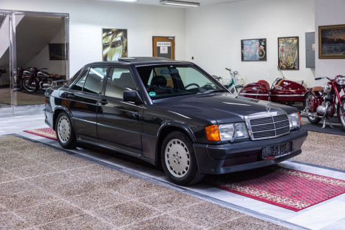 1990 Mercedes-Benz 190E 2.5-16