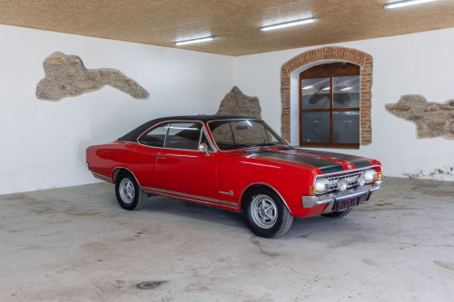 0-opel-commodore-ss-27-.jpg