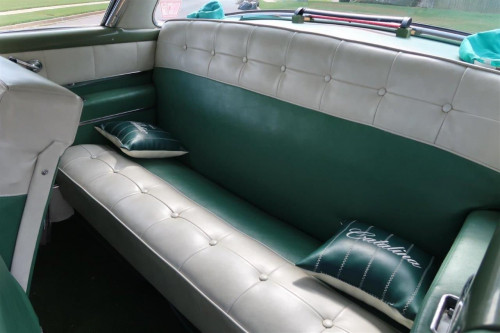 1953 Pontiac Chieftain (14)
