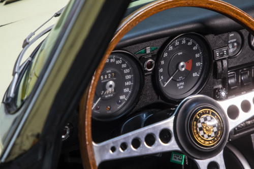 Jaguar E-type MKII 4.2_18