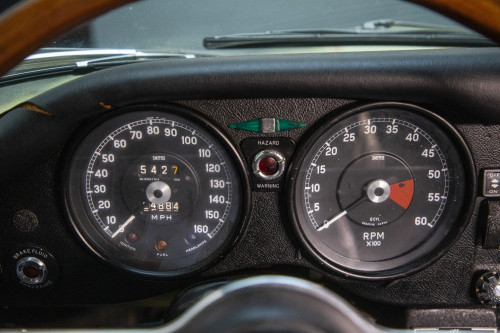 Jaguar E-type MKII 4.2_23