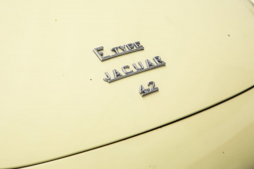 Jaguar E-type MKII 4.2_25