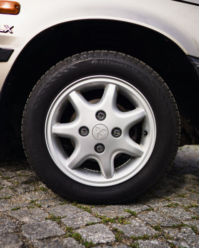 2B735F27-0058-46F6-91A2-181C6282E8AD