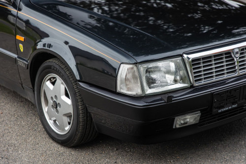 Lancia Thema 8.32_12