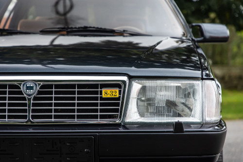 Lancia Thema 8.32_15