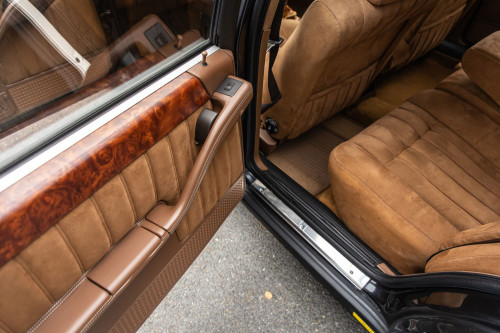 Lancia Thema 8.32_42