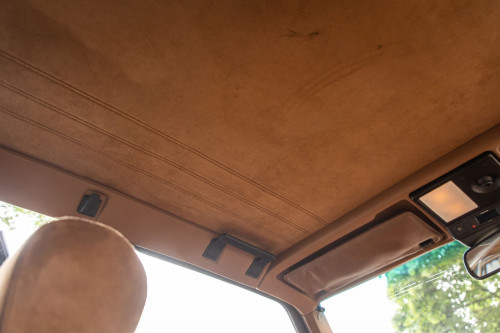 Lancia Thema 8.32_57