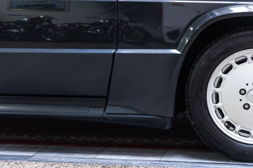 Mercedes Benz 190E 2.5 16V_22.JPG