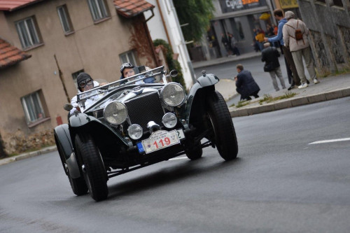 70513269_2487836011448449_5398255162101858304_o