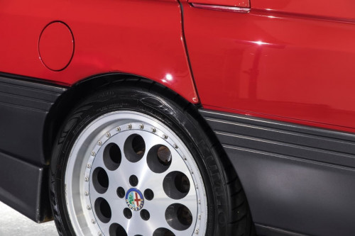 alfa-164-hommage-detailing-80.jpg