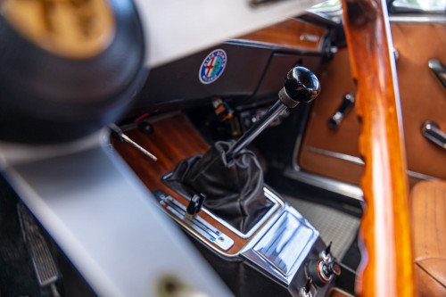 Alfa Romeo 2000GTV Gott_65