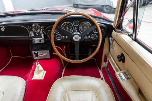 Aston Martin DB6 Auctomobile_30