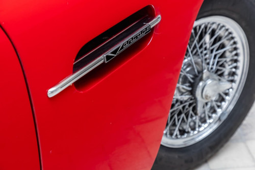 Aston Martin DB6 Auctomobile_38