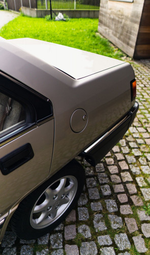 B4EBB528-669D-4CAC-AF5F-964B10F9BAFC