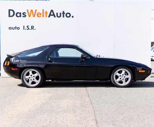 B9E90649-F478-4B19-AB75-A29D0D3D8C46