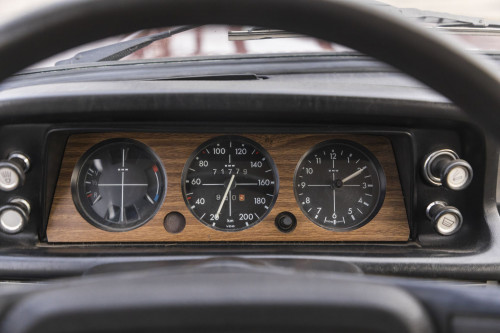 BMW 2002Touring Auctomobile_46