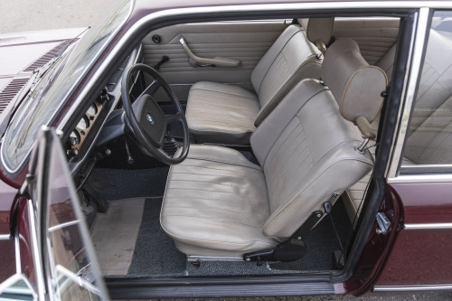 BMW 2002Touring Auctomobile_51