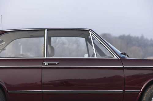 BMW 2002Touring Auctomobile_9