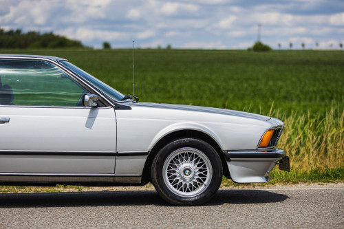 BMW 635CSi_21.JPG