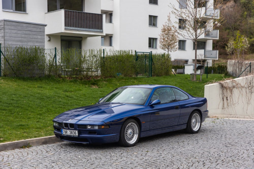 BMW 850CSi_1