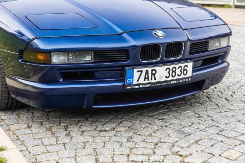 BMW 850CSi_13