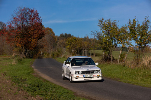 BMW e30 M3 (lightroom)-21