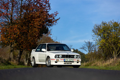 BMW e30 M3 (lightroom)-32