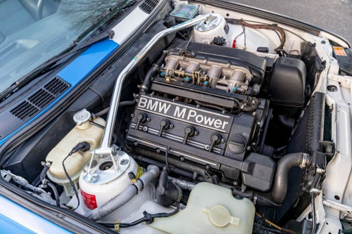 BMW E30 M3 white polep_2