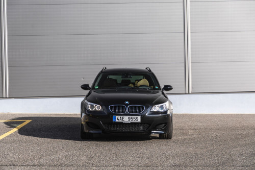 bmw-m5-combi.jpg