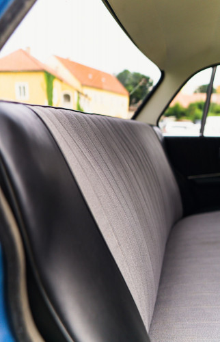 DA9758B9-ABB4-47DF-9C11-701394354B71