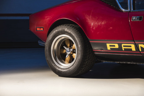 DeTomaso Pantera _4