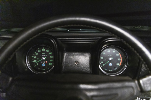 DeTomaso Pantera _48