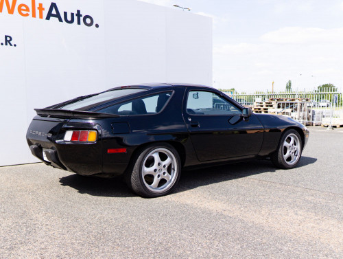 EA6A764A-7381-4D4B-B7B7-CD8DC2C272F8