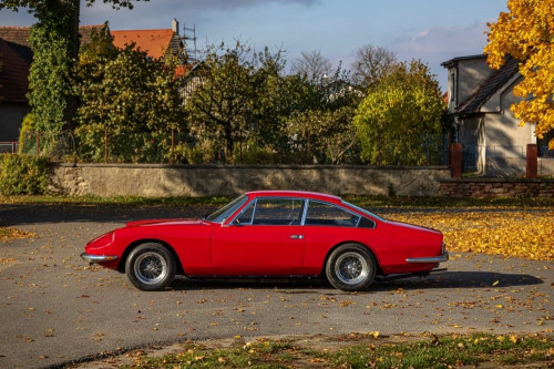 Ferrari 365 2+2_103